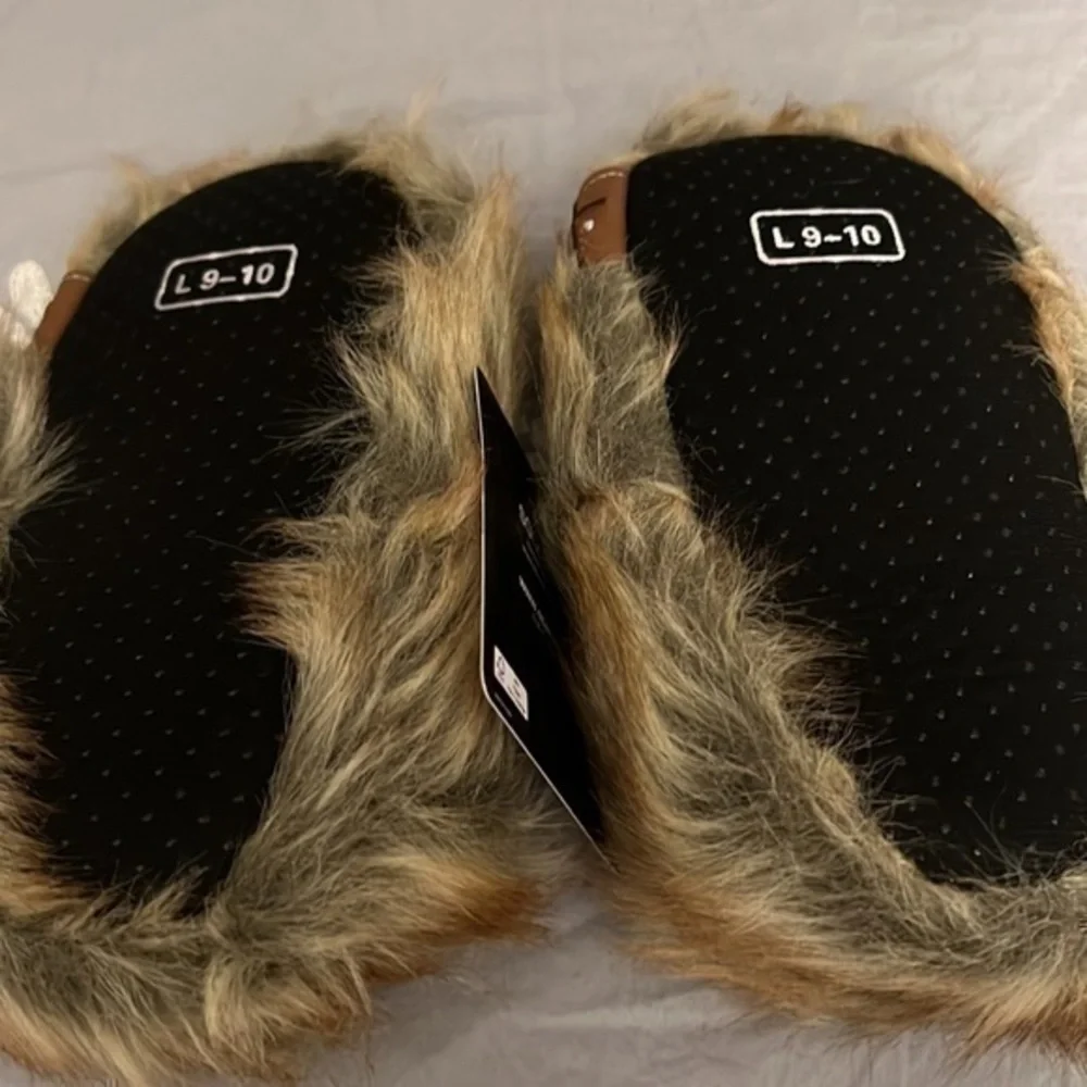 Star Wars Chewbacca Kids Slippers - Picture 4 of 4